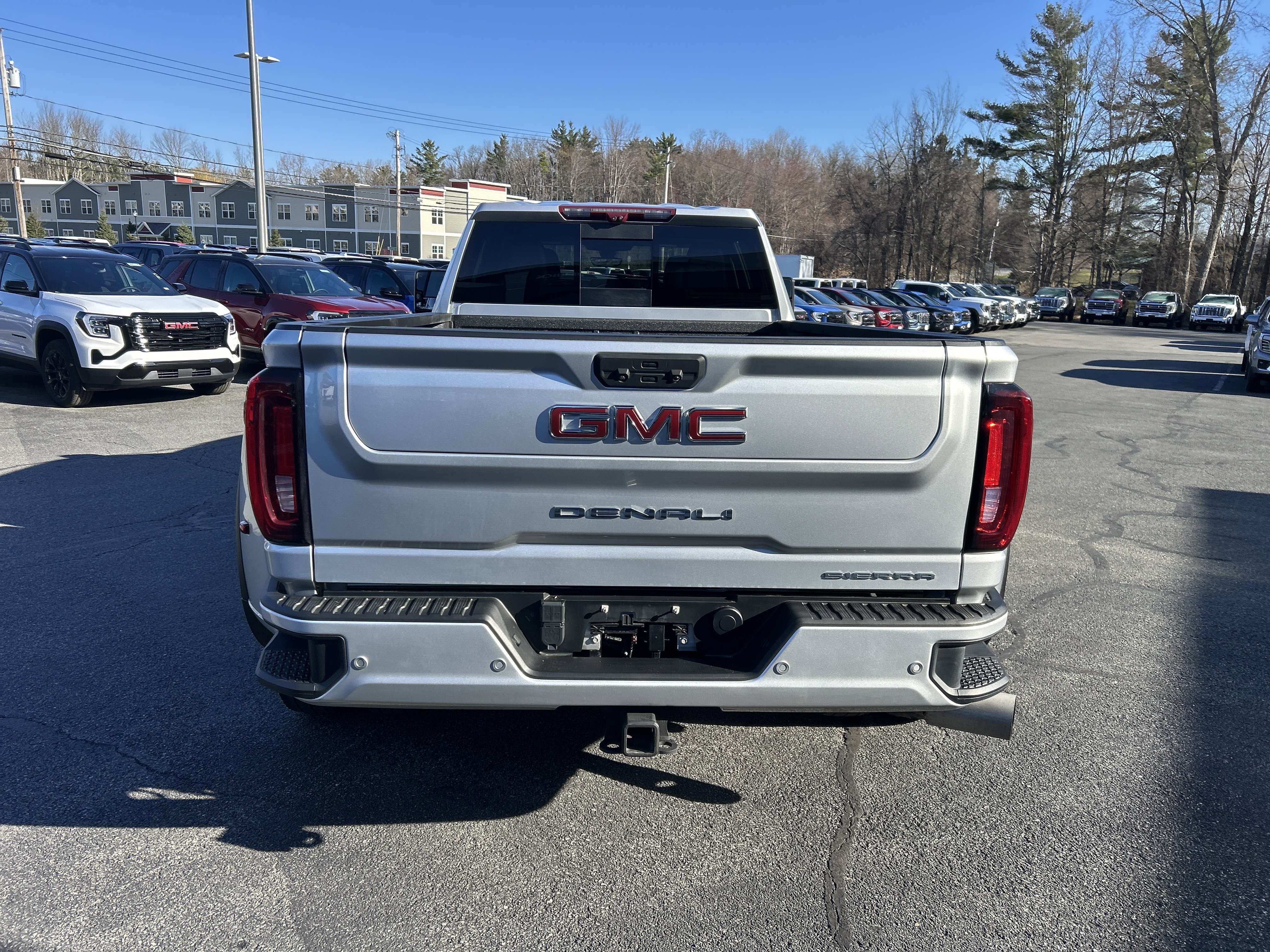 Used 2023 GMC Sierra 3500 Denali w/ Denali Ultimate Package image 7