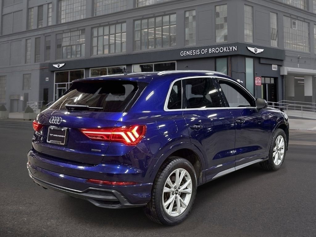 Used 2022 Audi Q3 2.0T Premium Plus w/ Premium Plus Package AWD/4WD image 4