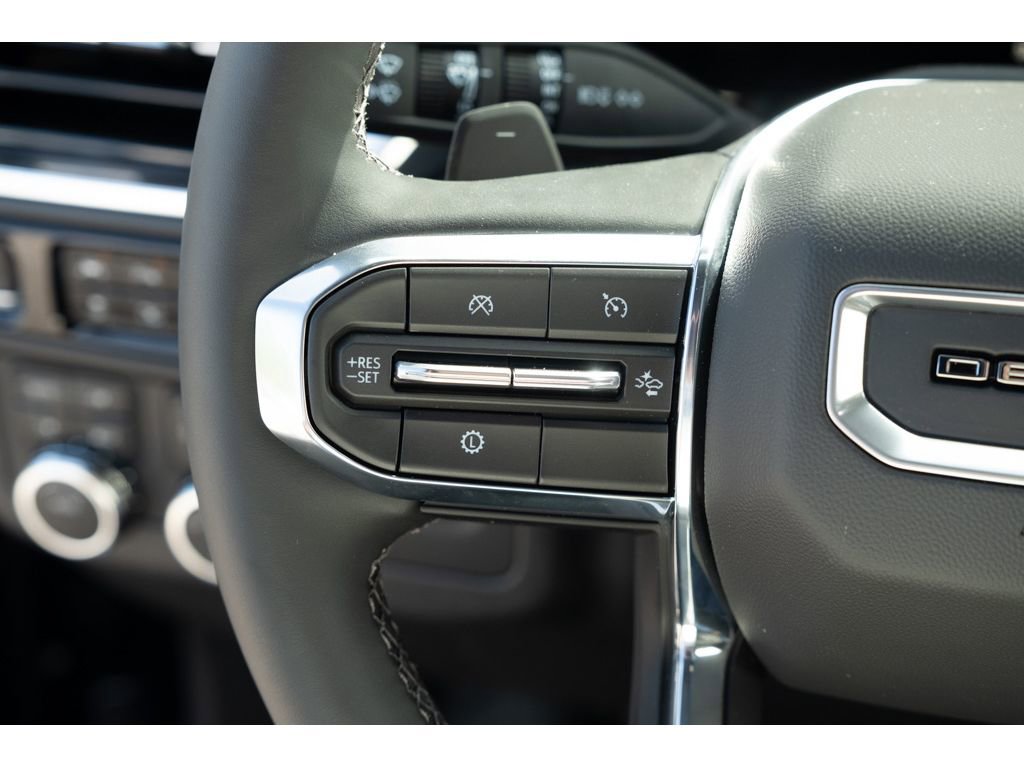 New 2026 GMC Yukon Denali w/ Sun & Power Step Package image 19