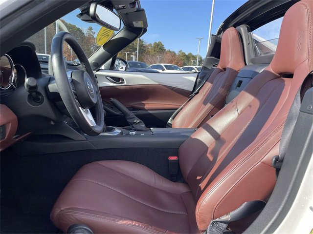 Used 2019 MAZDA MX-5 Miata RF Grand Touring w/ GT-S Package image 2