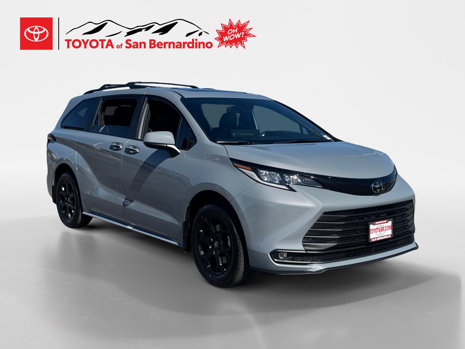 New 2026 Toyota Sienna XLE Woodland Edition AWD/4WD image 7