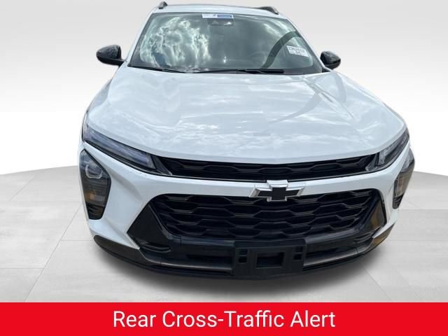 Used 2025 Chevrolet Trax ACTIV w/ Driver Confidence Package FWD image 10