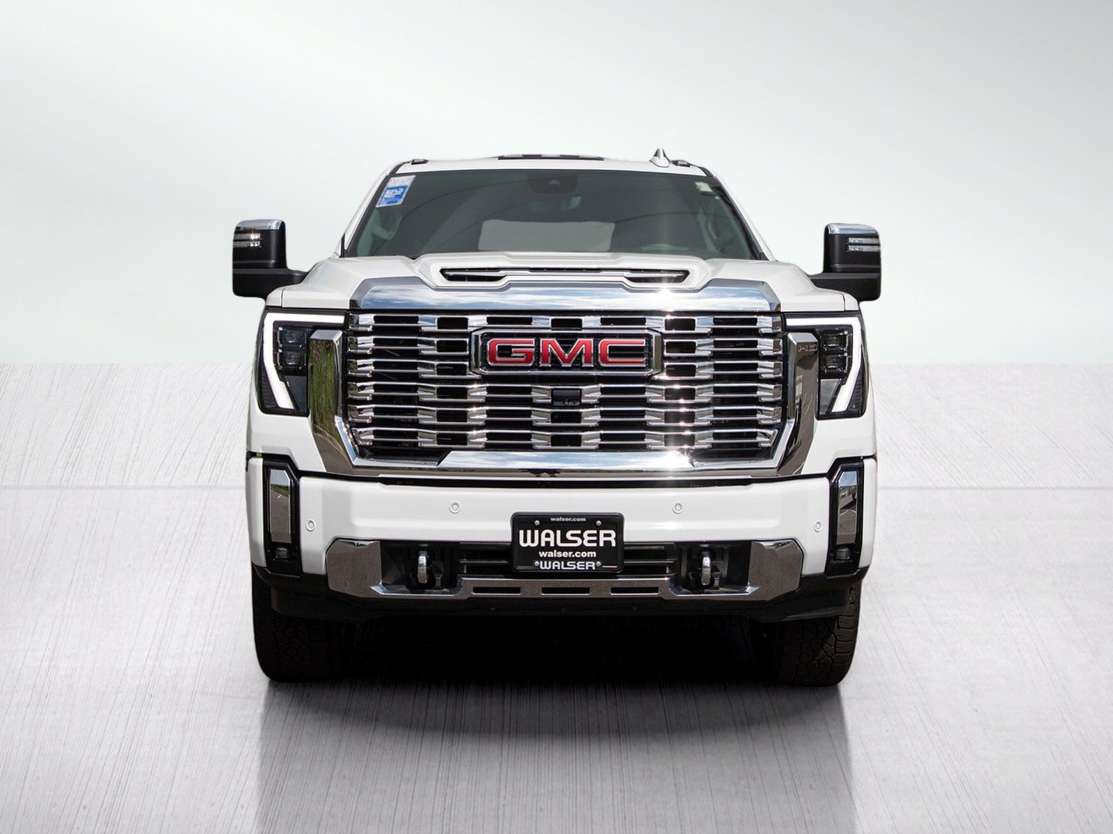 Used 2025 GMC Sierra 2500 Denali w/ Denali Reserve Package AWD/4WD image 8