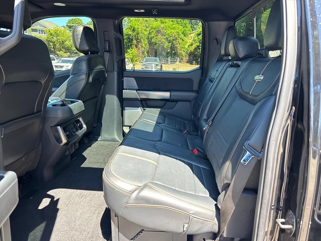 Used 2023 Ford F250 Platinum w/ FX4 Off-Road Package AWD/4WD image 17