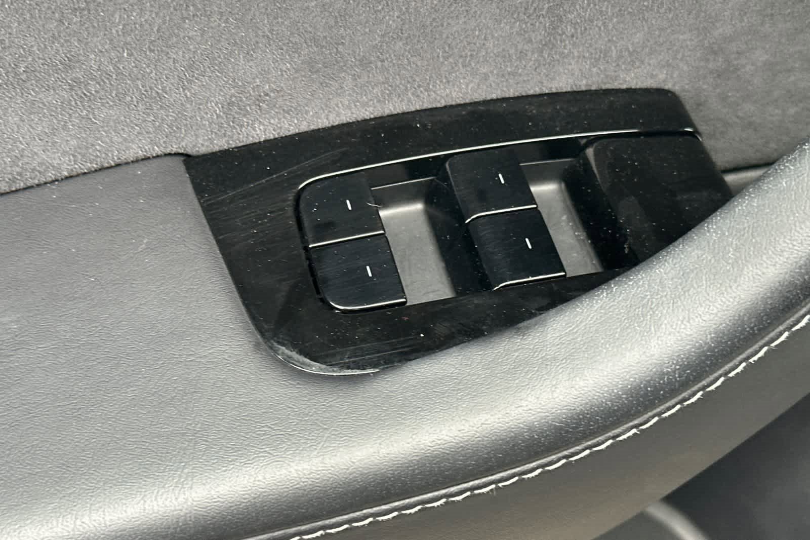 Used 2018 Tesla Model 3 image 13
