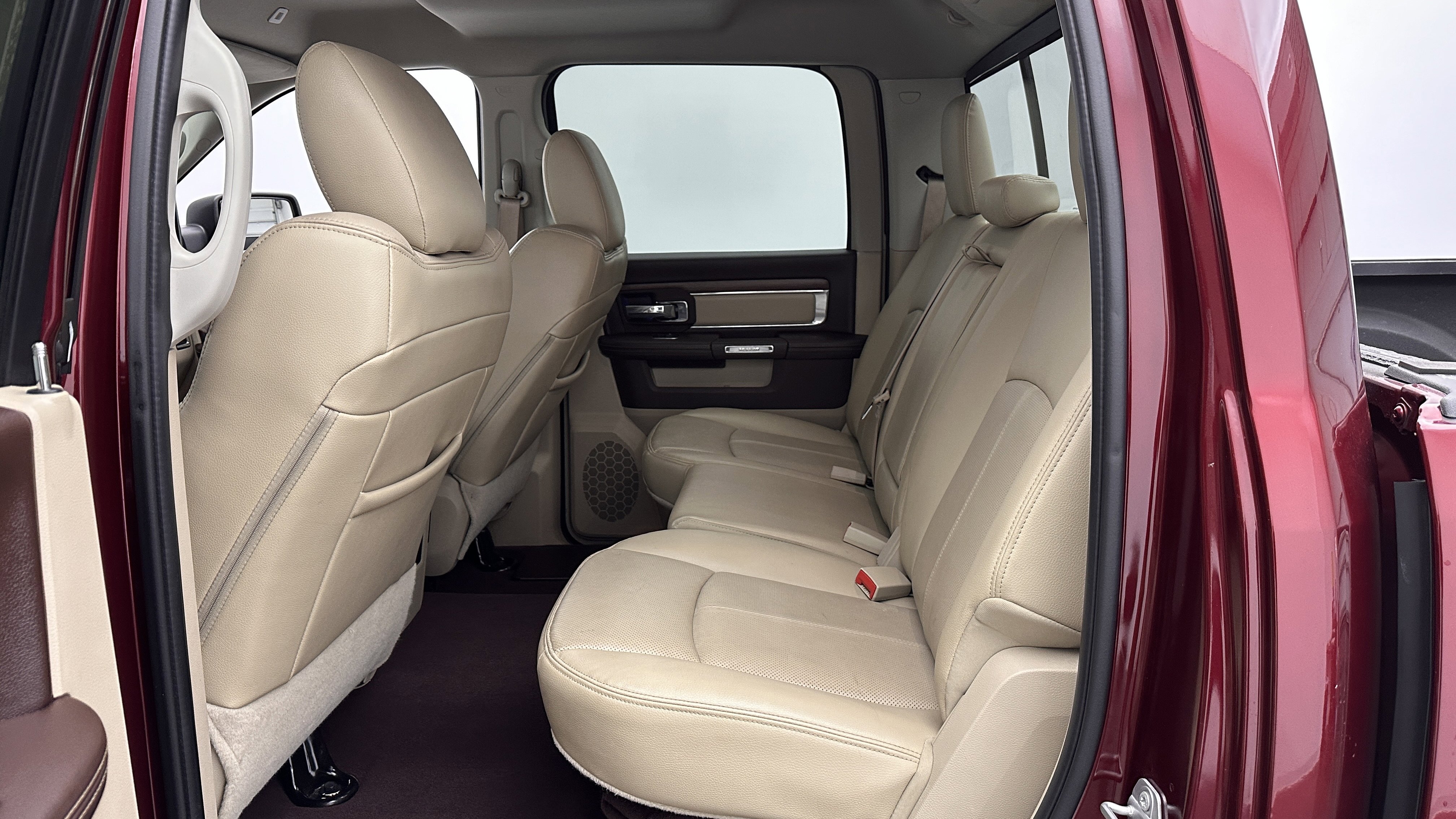 Used 2019 RAM 1500 Laramie w/ Convenience Group image 22