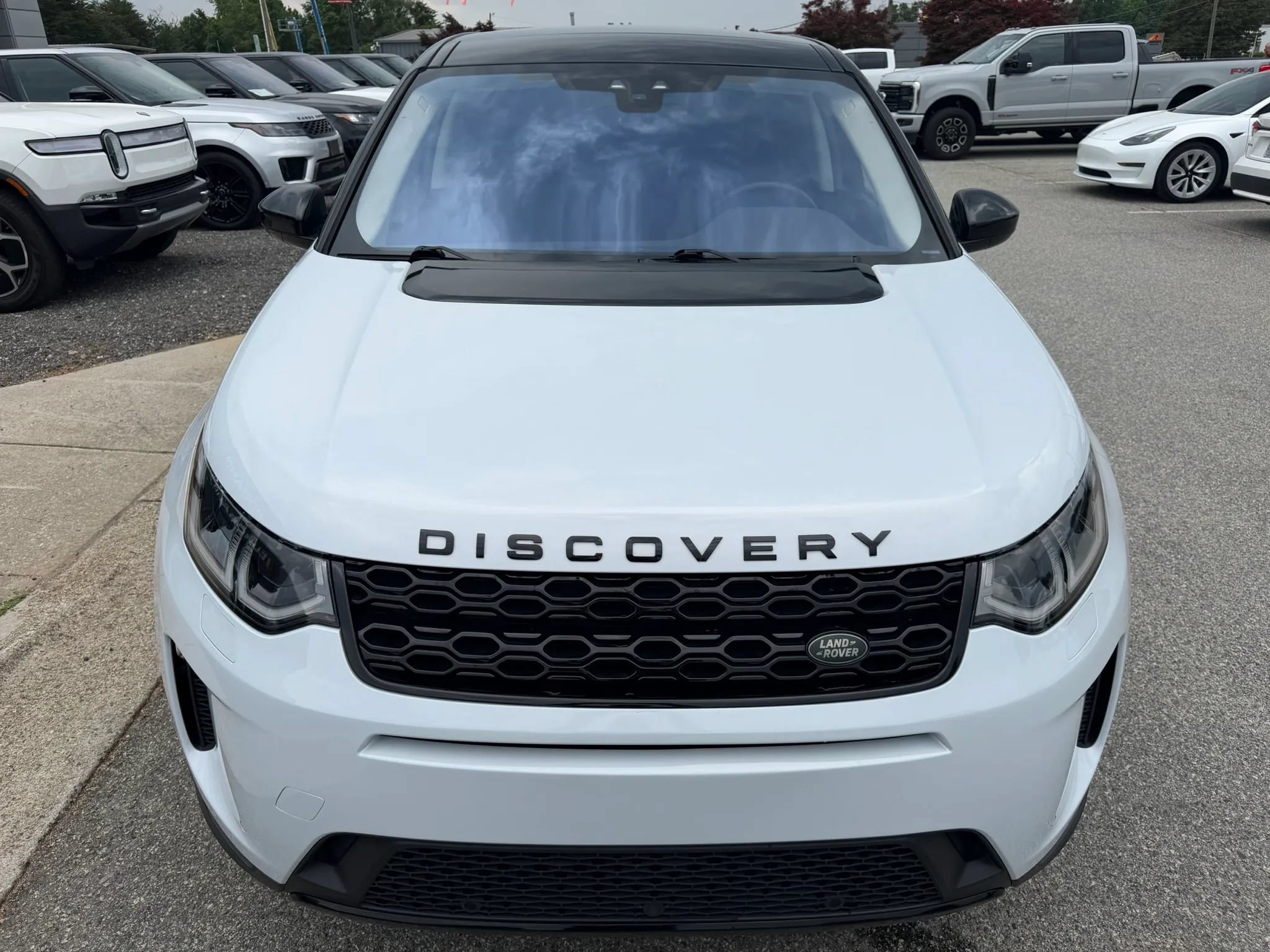 Used 2020 Land Rover Discovery Sport SE AWD/4WD image 63