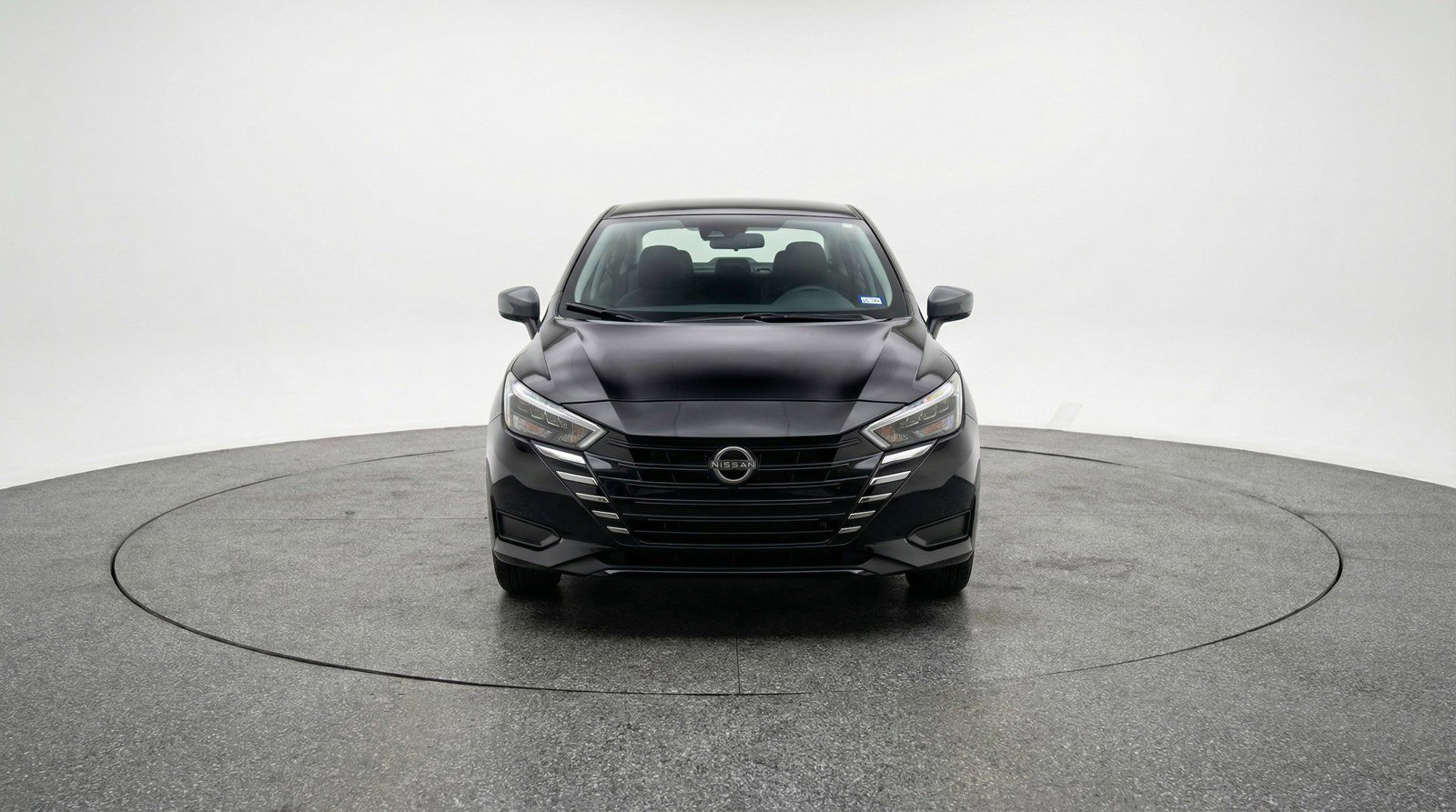 Used 2025 Nissan Versa SV FWD image 2