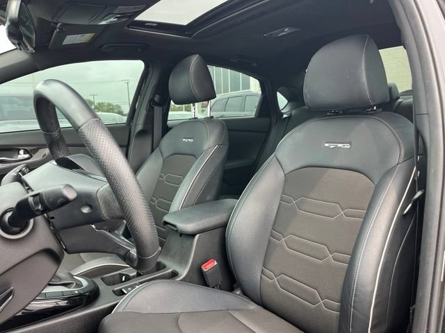 Certified 2023 Kia Forte GT-Line w/ GT-Line Premium Package FWD image 17