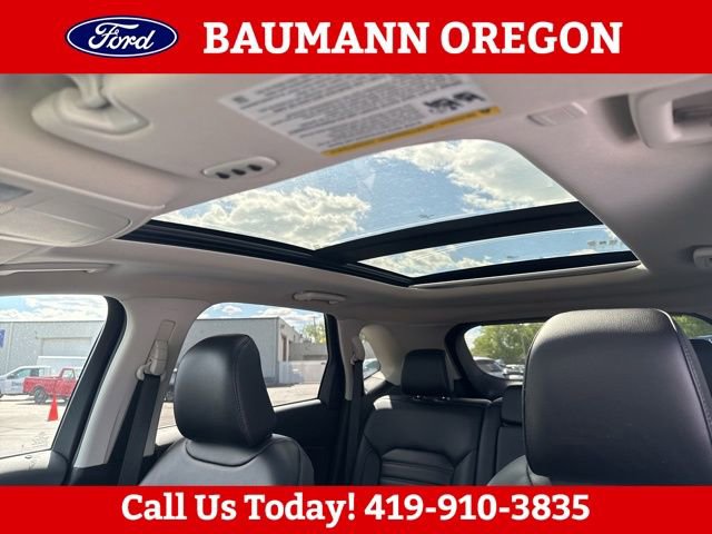 Used 2023 Ford Edge SEL w/ Convenience Package AWD/4WD image 16