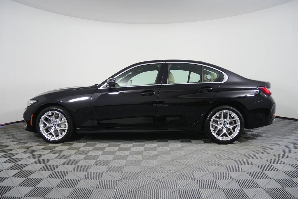 Certified 2025 BMW 330i xDrive Sedan w/ Convenience Package AWD/4WD image 6