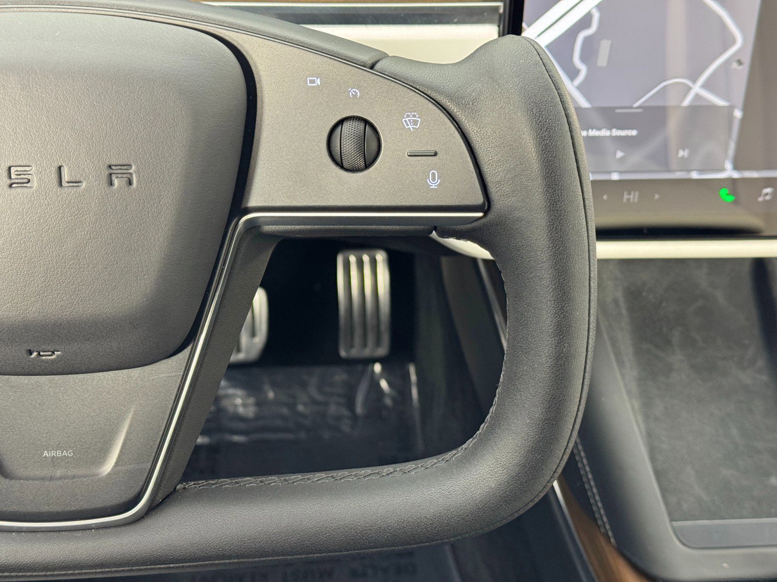 Used 2021 Tesla Model S Plaid image 20