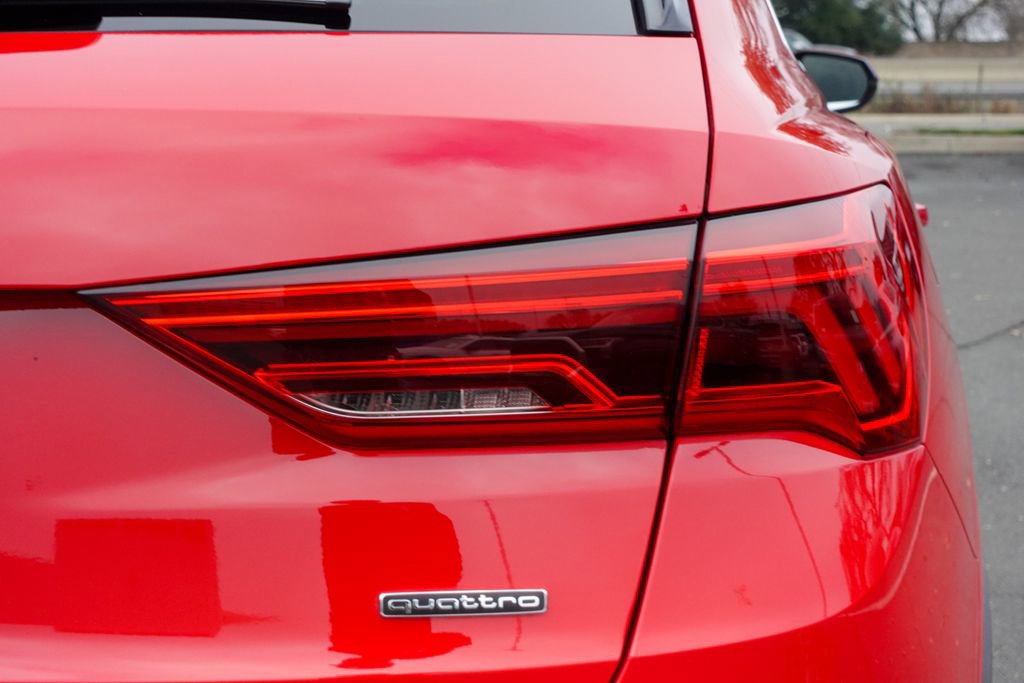 Used 2021 Audi Q3 2.0T Premium Plus w/ Premium Plus Package image 7