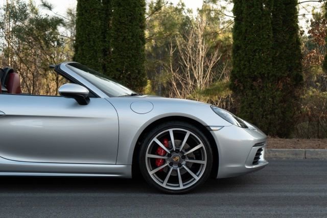 Used 2020 Porsche 718 Boxster S image 12