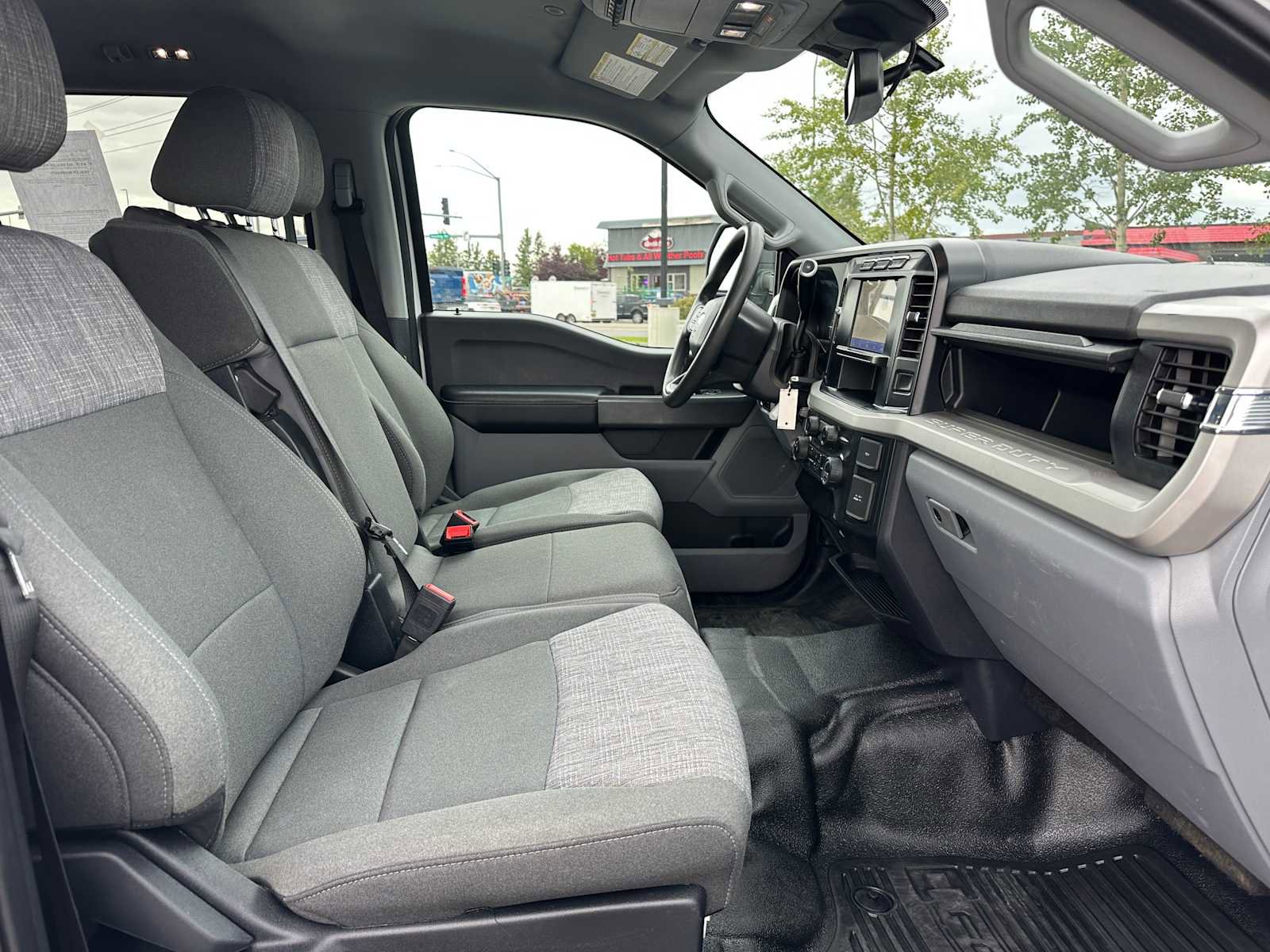 Used 2023 Ford F350 XLT image 10