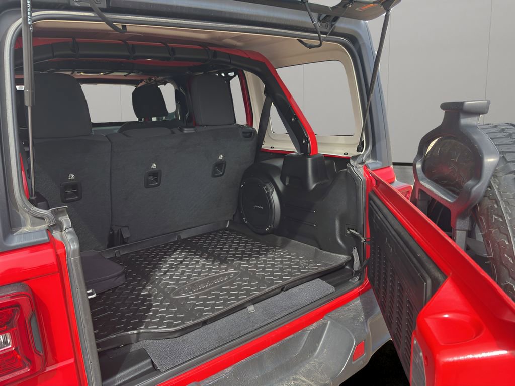 Used 2021 Jeep Wrangler Unlimited Sahara image 31