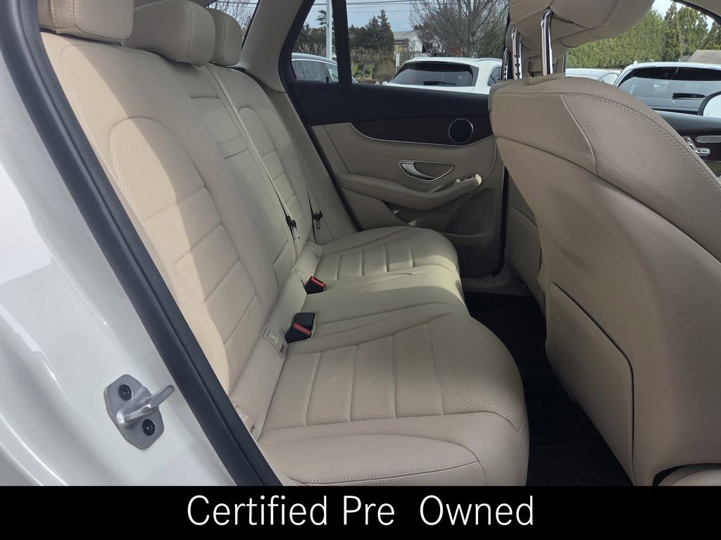 Certified 2022 Mercedes-Benz GLC 300 4MATIC image 33