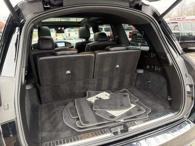 Used 2020 Mercedes-Benz GLS 450 4MATIC image 36