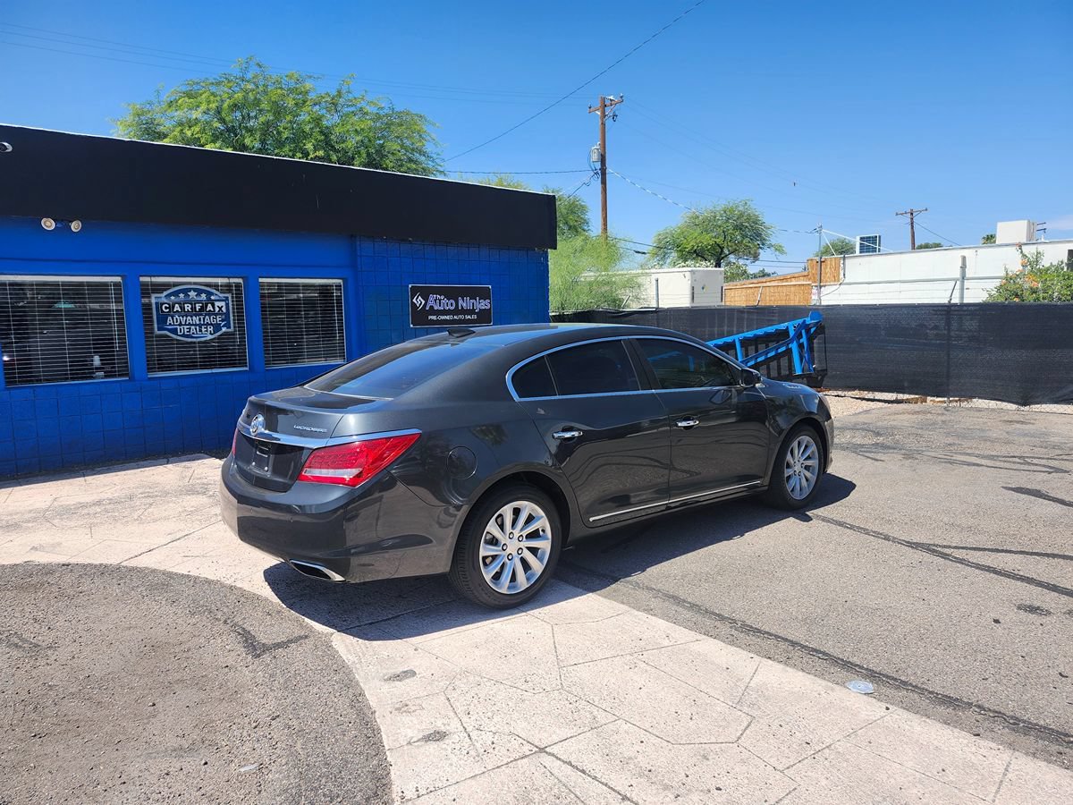Used 2015 Buick LaCrosse Leather FWD image 10