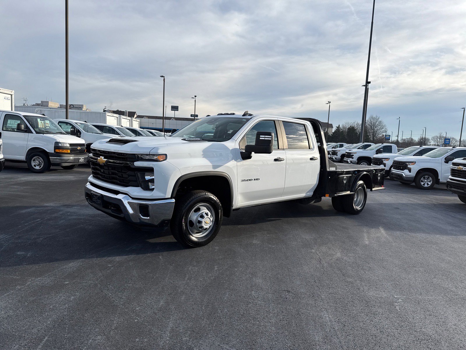 Used 2024 Chevrolet Silverado 3500 W/T w/ WT Convenience Package image 7