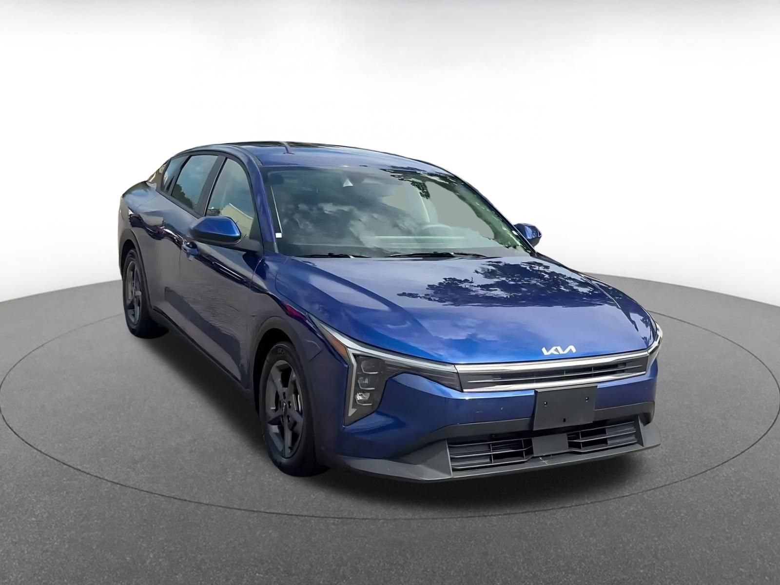 Used 2026 Kia K4 FWD image 3