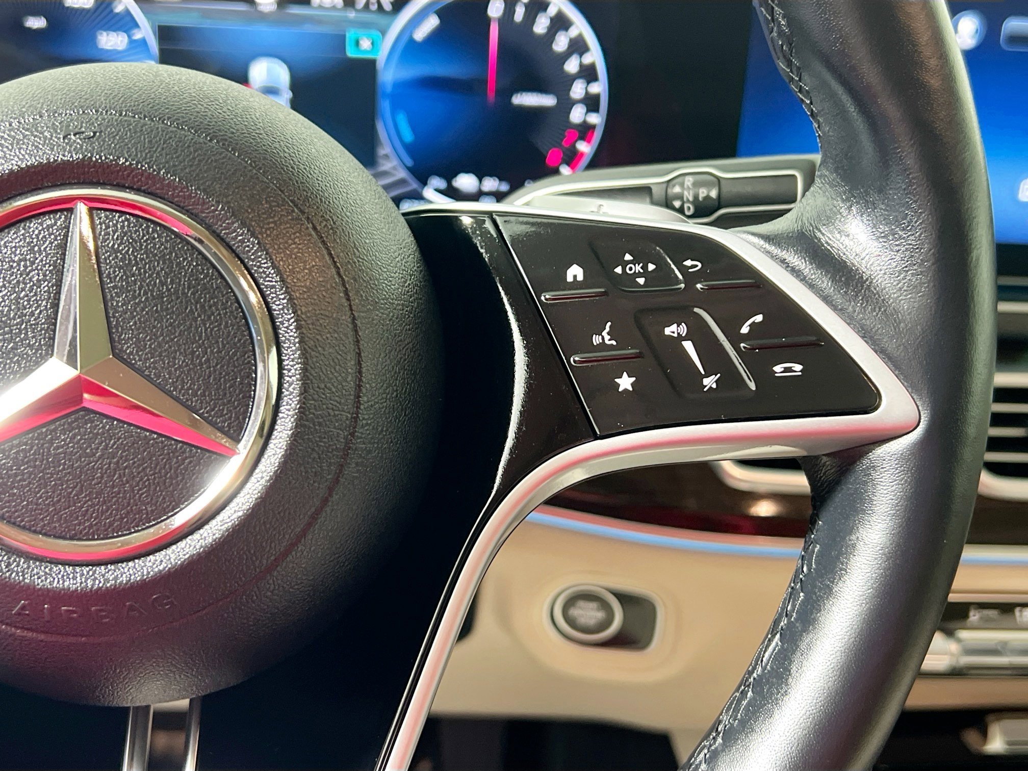 Used 2025 Mercedes-Benz GLE 450e GLE 450e image 19