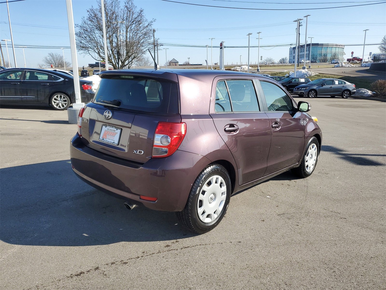 Used 2014 Scion xD image 4