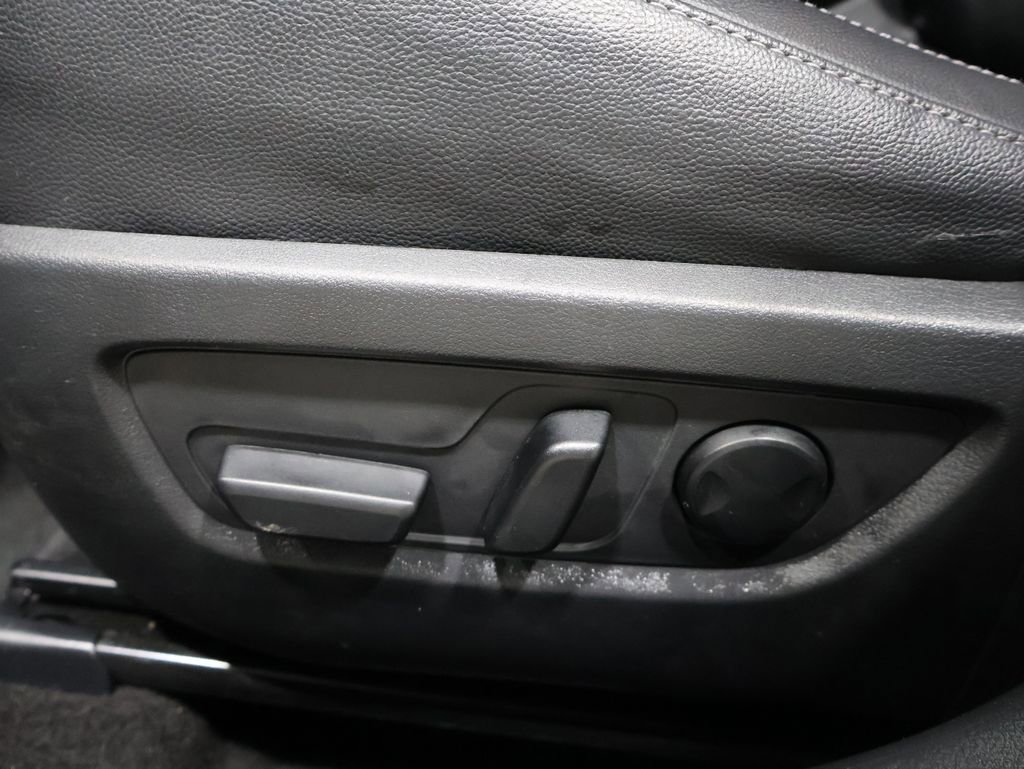 Used 2024 MAZDA CX-50 AWD 2.5 S w/ Preferred Package image 11