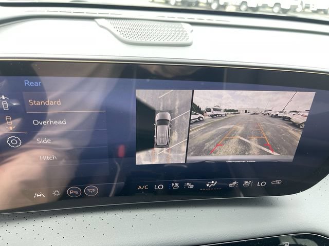 New 2026 Buick Enclave Avenir w/ Super Cruise Package AWD/4WD image 17