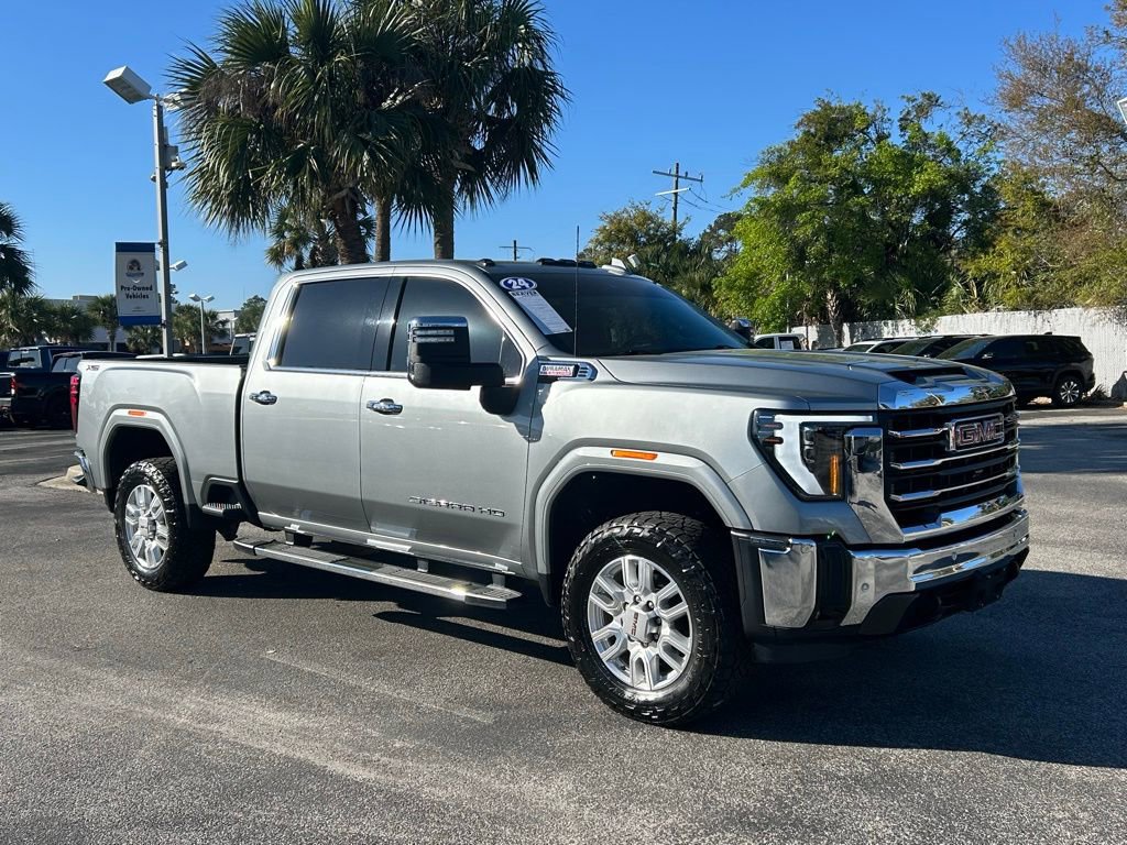 Used 2024 GMC Sierra 2500 SLT w/ SLT Premium Package image 9