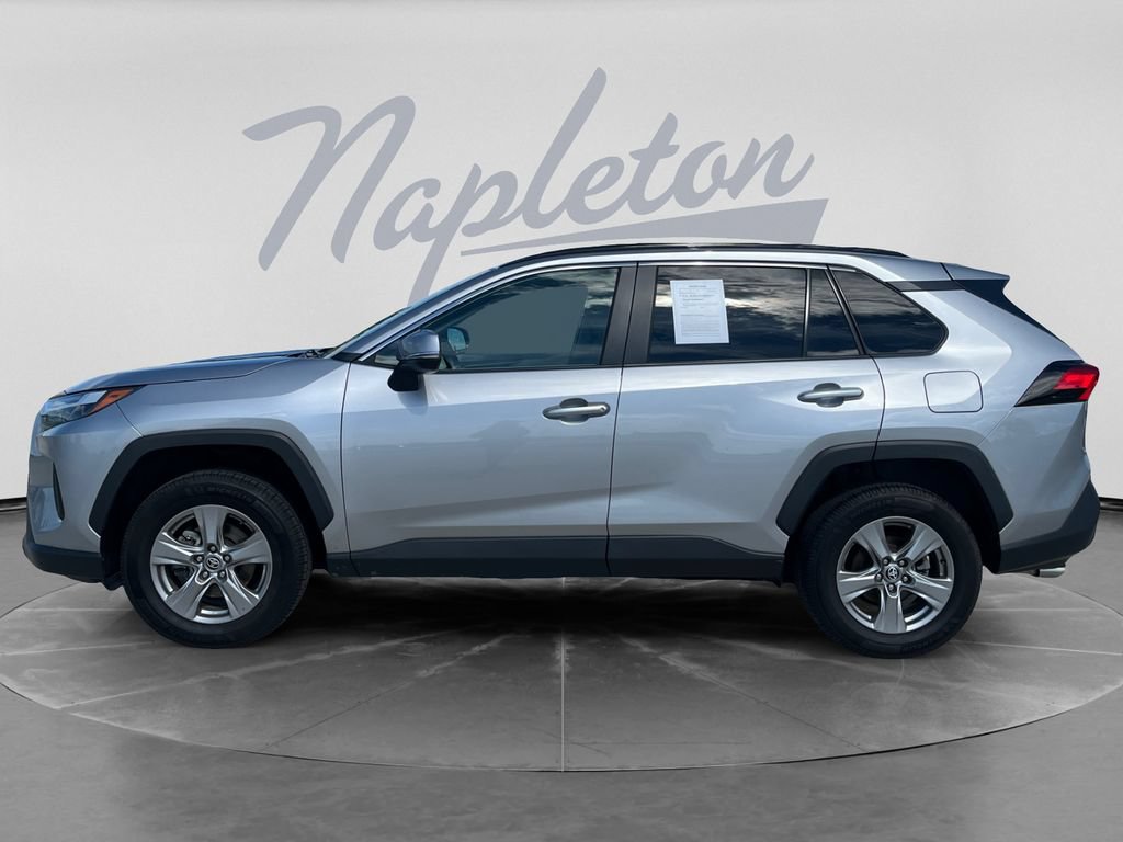 Used 2023 Toyota RAV4 XLE w/ Convenience Package AWD/4WD image 4