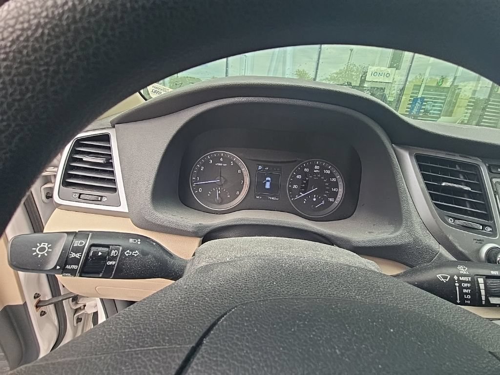 Used 2016 Hyundai Tucson SE w/ Option Group 02 AWD/4WD image 11