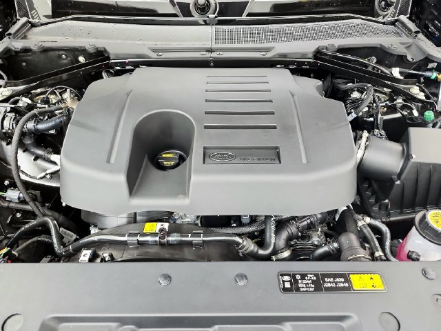 New 2026 Land Rover Defender 110 X-Dynamic SE AWD/4WD image 25
