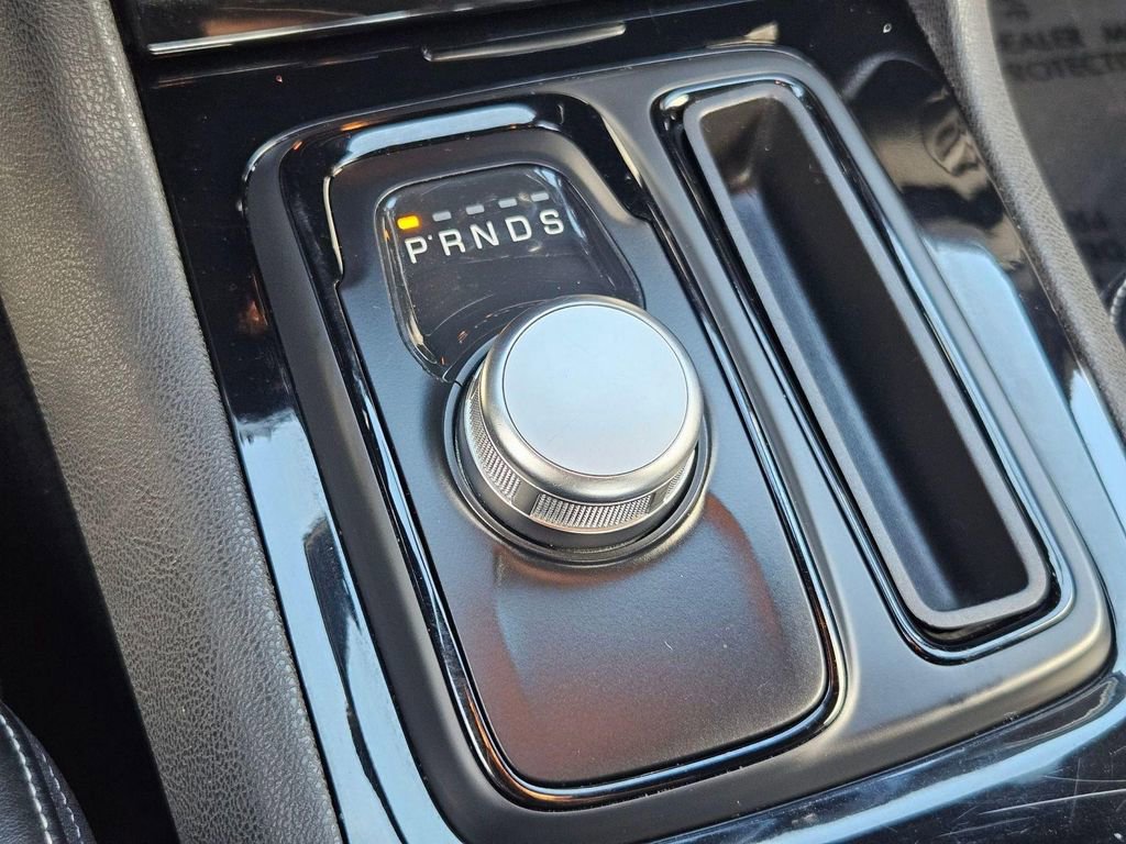 Used 2023 Chrysler 300 S image 20