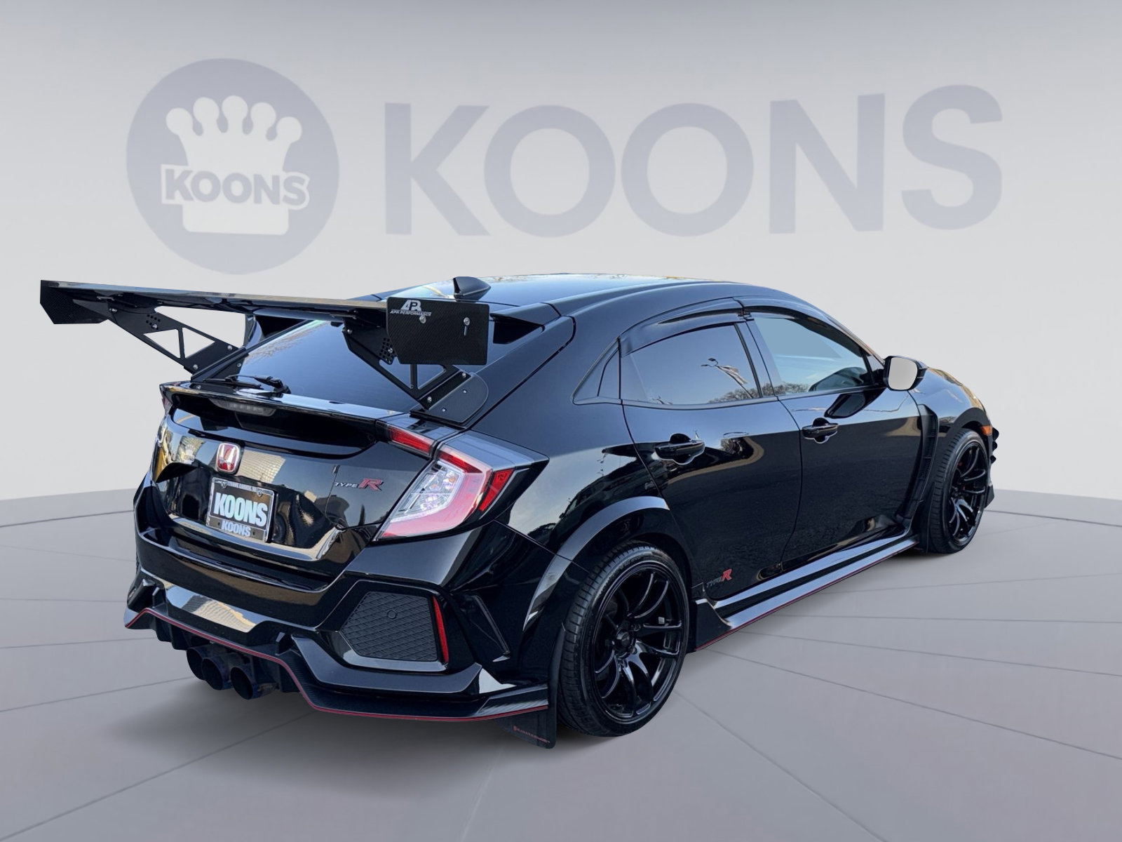 Used 2018 Honda Civic Type R image 7