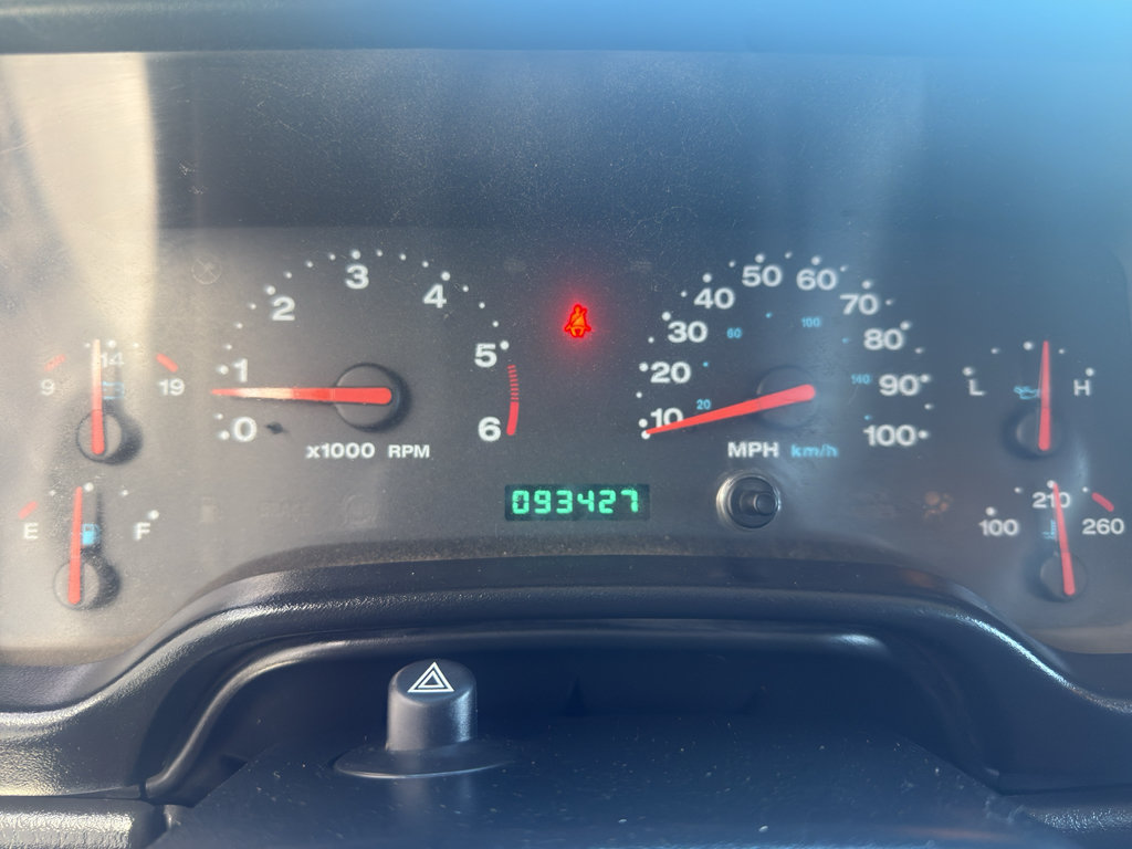 Used 2004 Jeep Wrangler X w/ Convenience Group AWD/4WD image 8