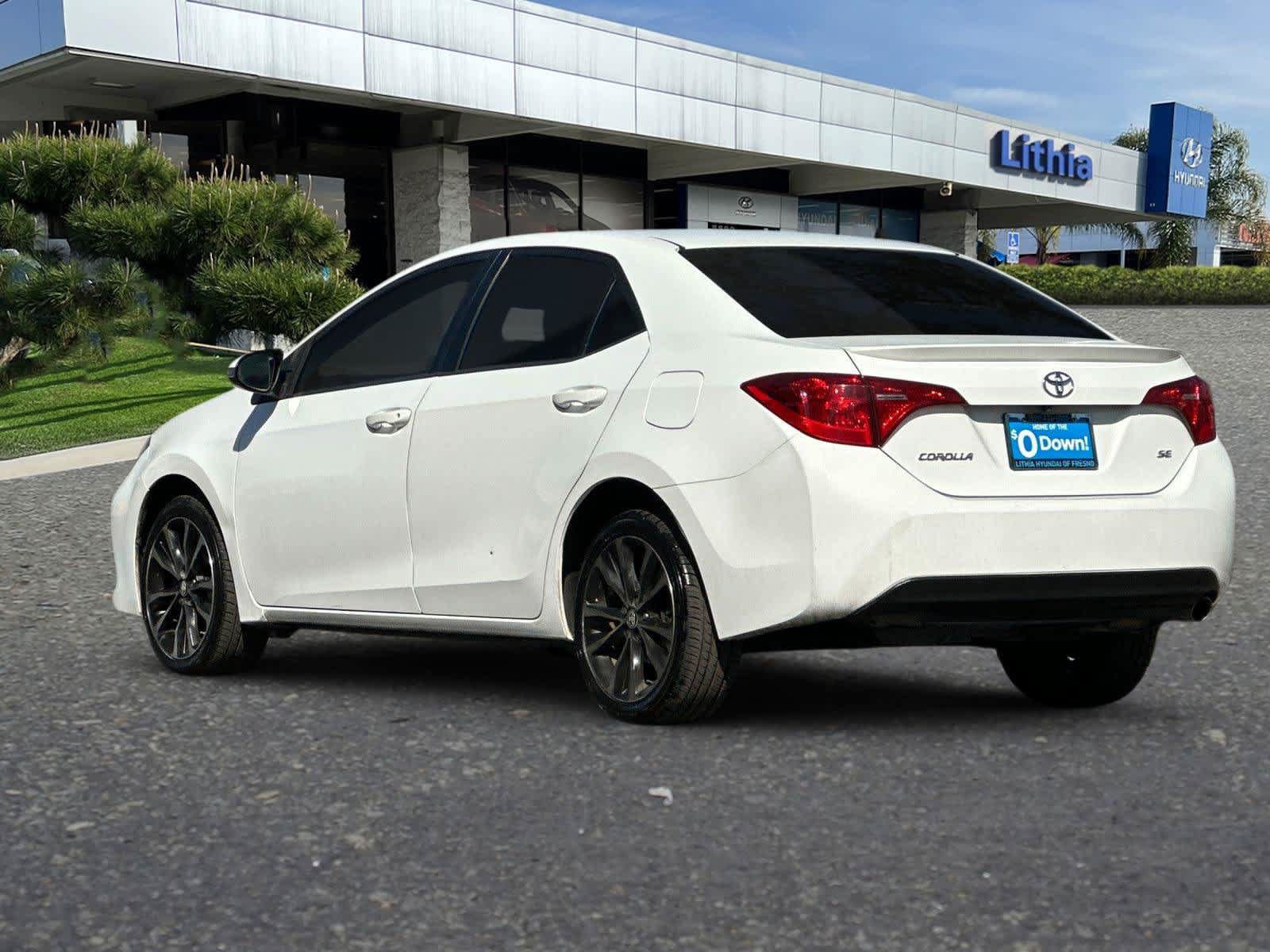 Used 2017 Toyota Corolla SE FWD image 7