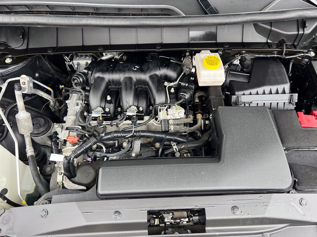 Used 2024 Nissan Pathfinder SV AWD/4WD image 45