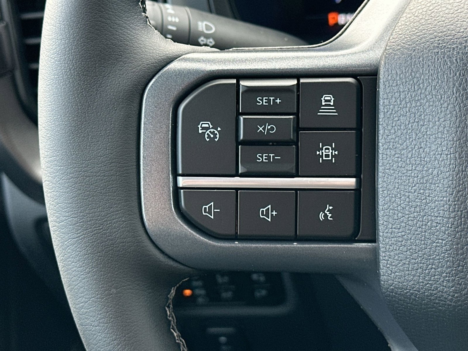 New 2026 Ford F150 Lariat w/ Equipment Group 501A Mid image 21