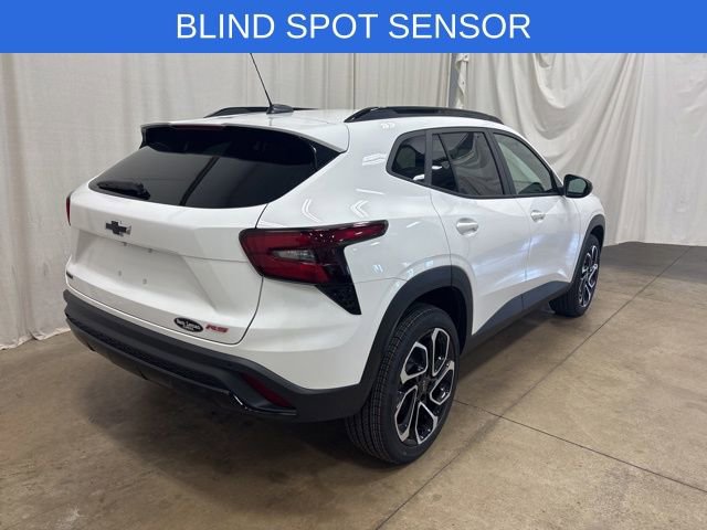 New 2026 Chevrolet Trax RS image 3