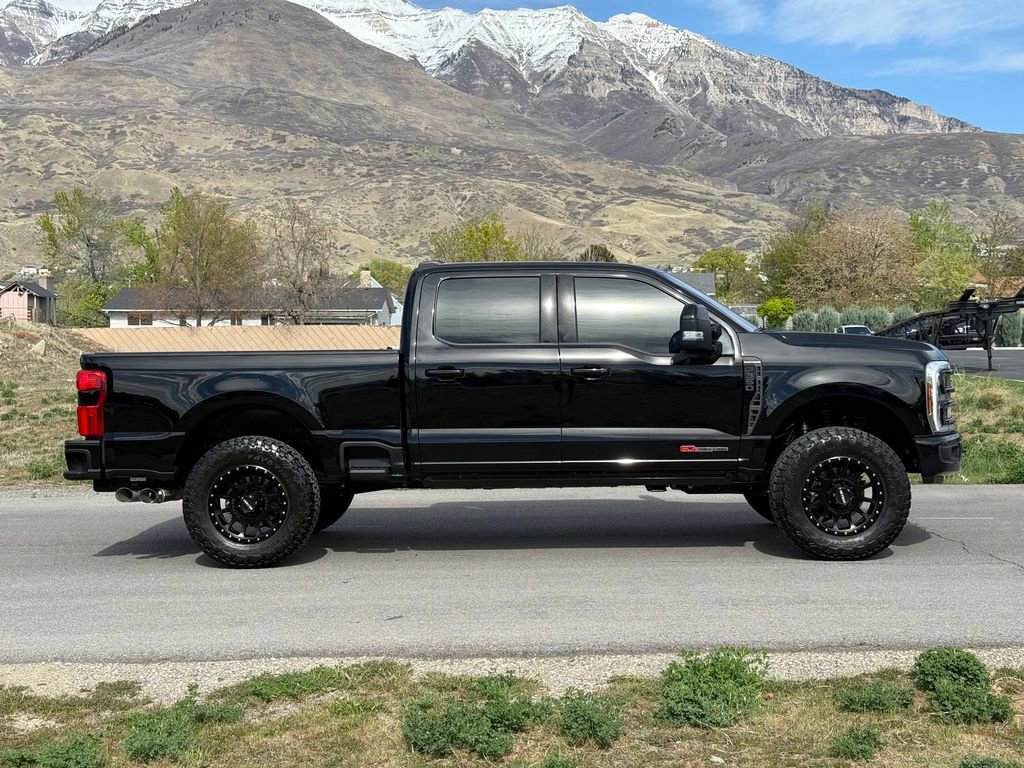 Used 2025 Ford F350 Platinum image 8
