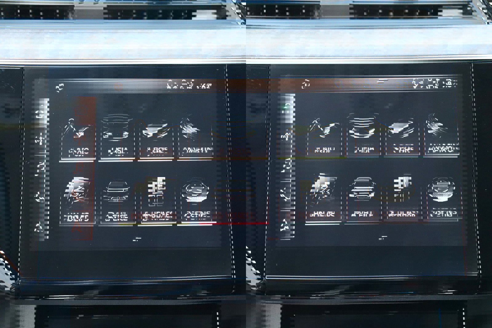 Used 2019 Audi e-tron Prestige w/ Prestige Package image 35