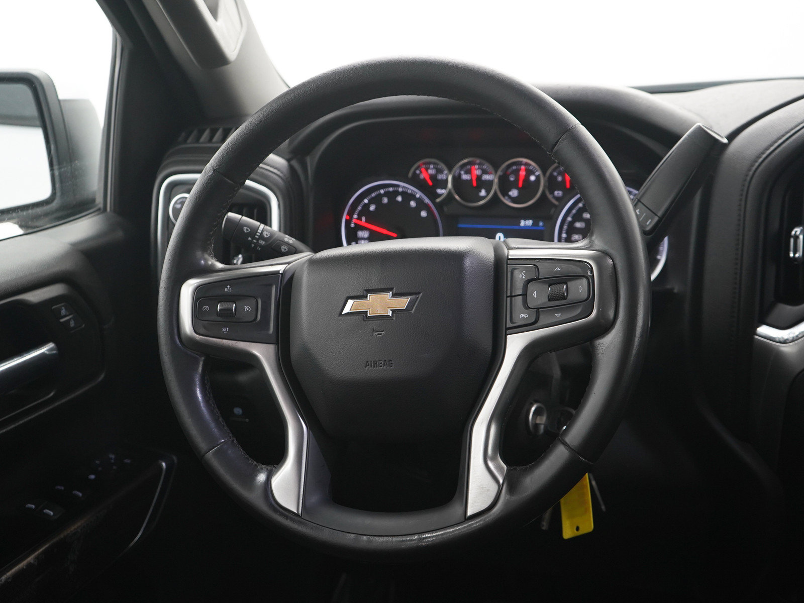 Used 2019 Chevrolet Silverado 1500 LT w/ Fleet Comfort Package AWD/4WD image 17