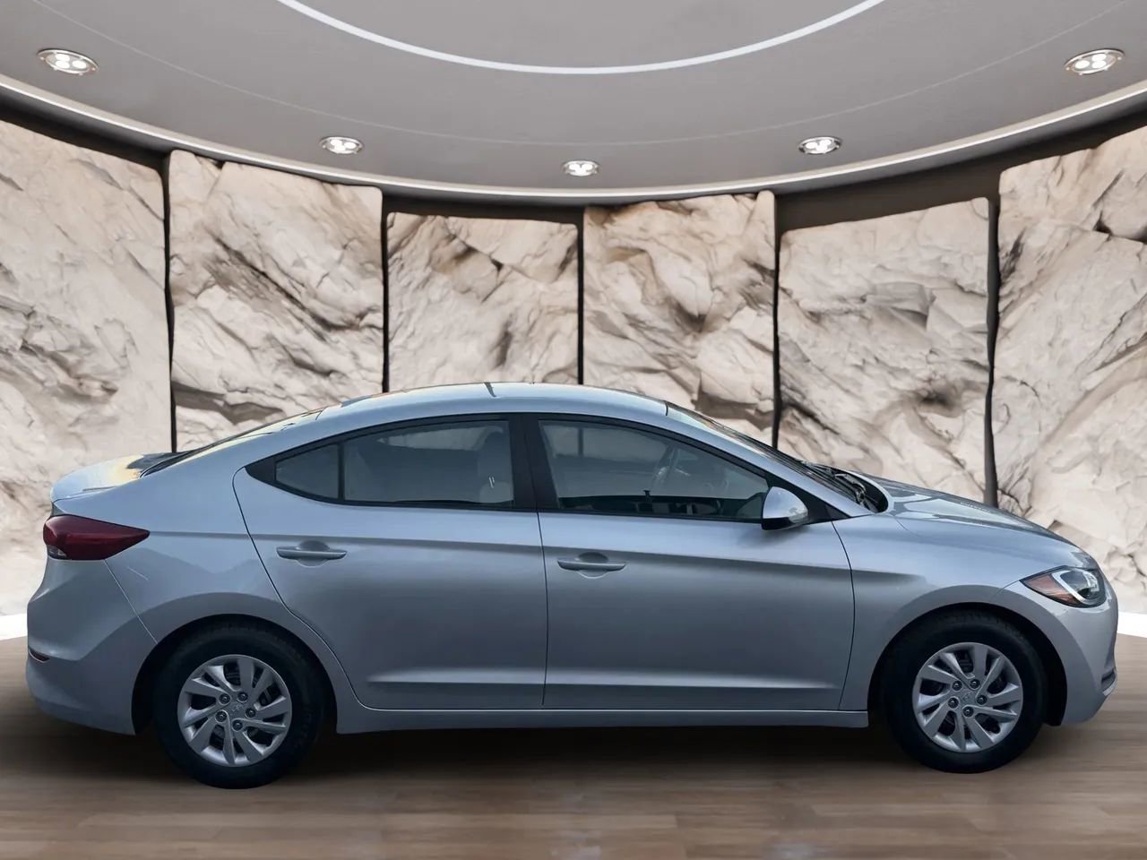 Used 2018 Hyundai Elantra SE w/ SE Connectivity Package 04 image 2