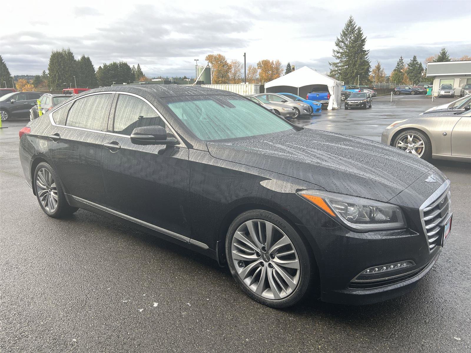 Used 2015 Hyundai Genesis 5.0 w/ Option Group 05 image 7