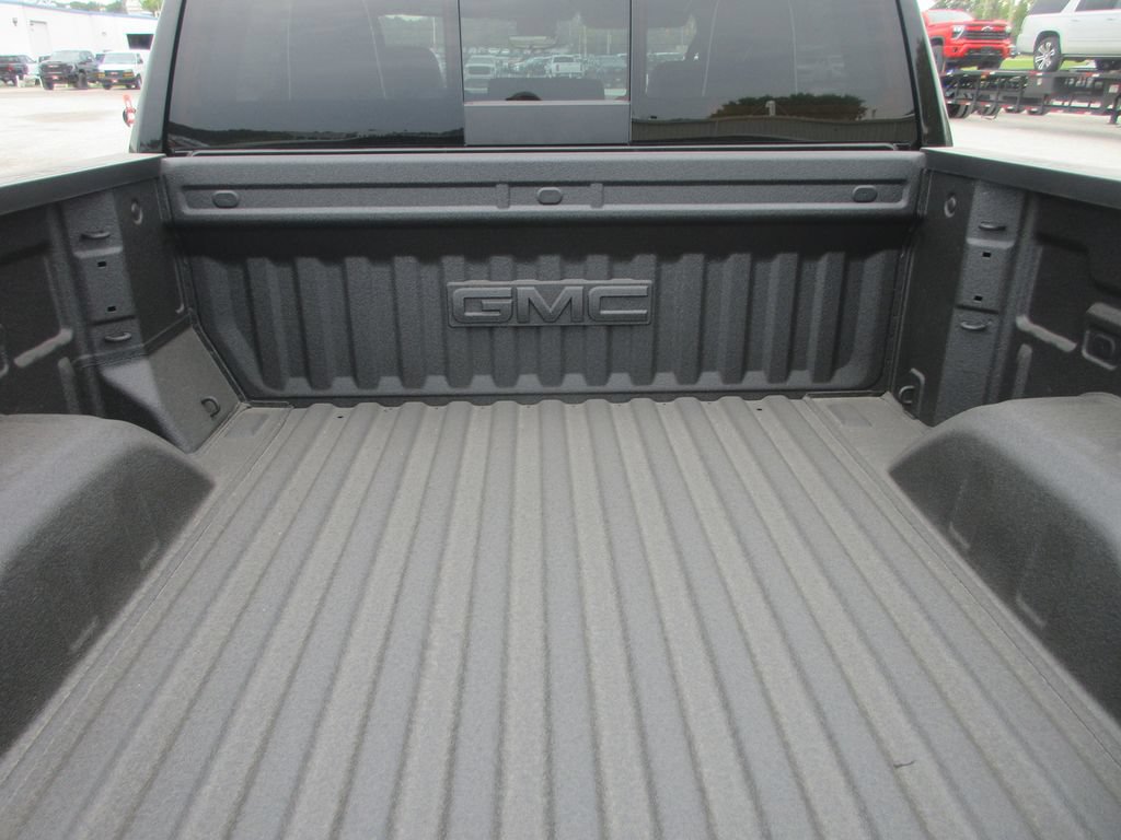 New 2026 GMC Sierra 1500 AT4X AWD/4WD image 6