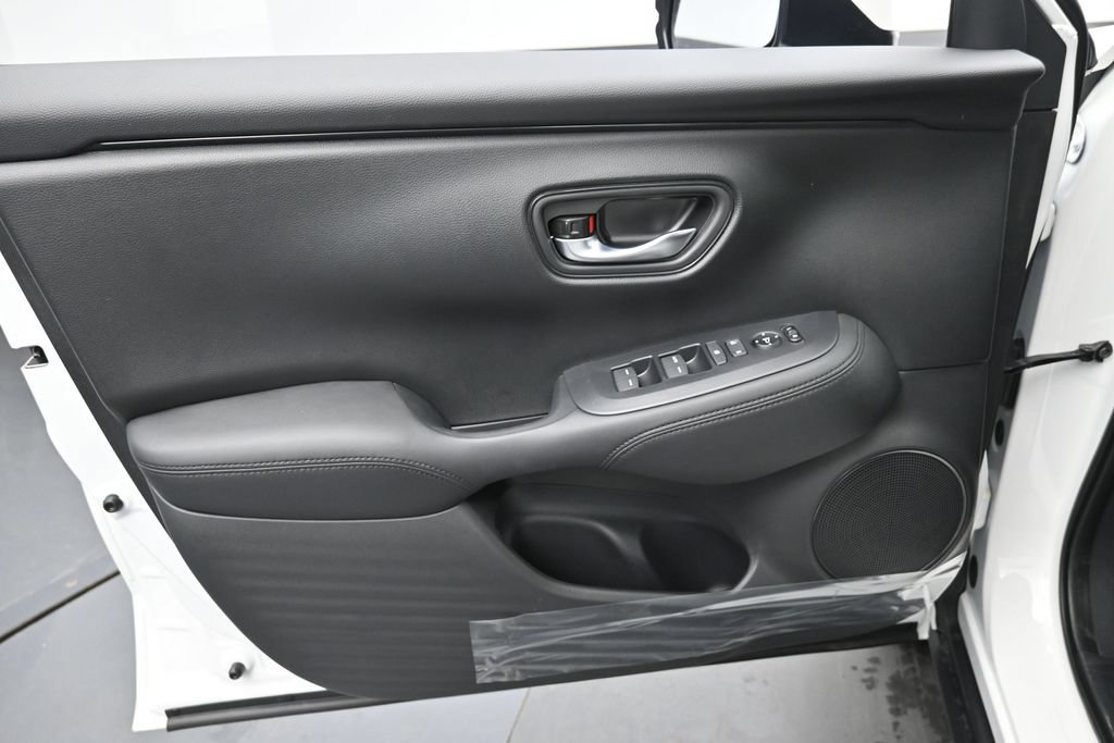 New 2027 Honda HR-V LX image 18