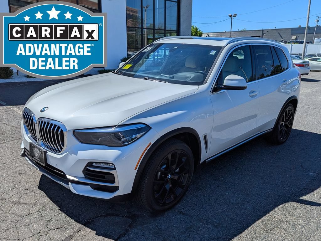 Used 2021 BMW X5 xDrive40i w/ Premium Package AWD/4WD image 2