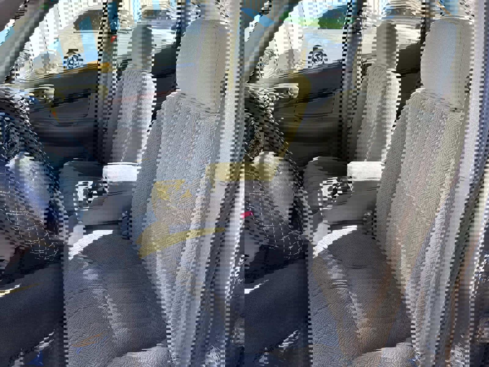 Used 2005 Chevrolet Impala w/ Preferred Equipment Group image 19