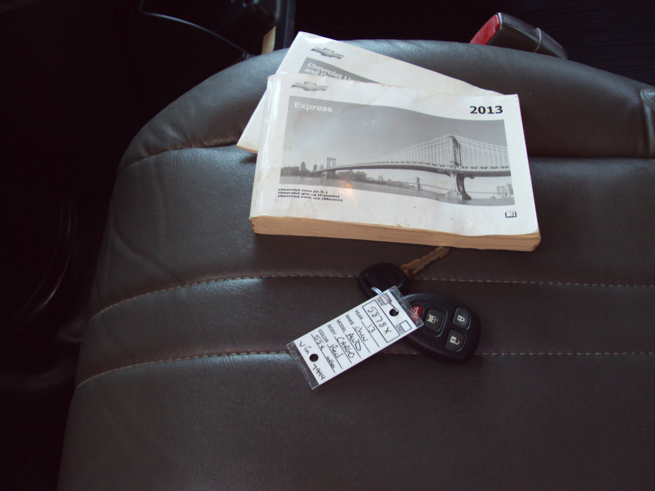 Used 2013 Chevrolet Express 1500 AWD image 22